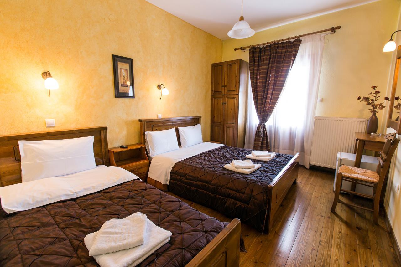 Hotel Dryades Eláti Екстериор снимка